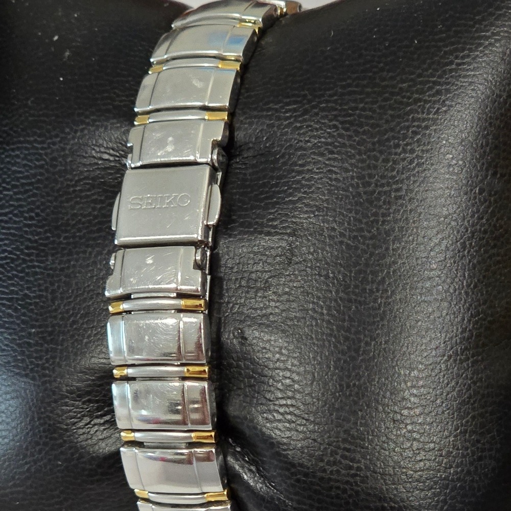 Seiko Women's Two Tone Watch White Dial Quartz Stainless Steel Dressy Classic - Picture 3 of 10